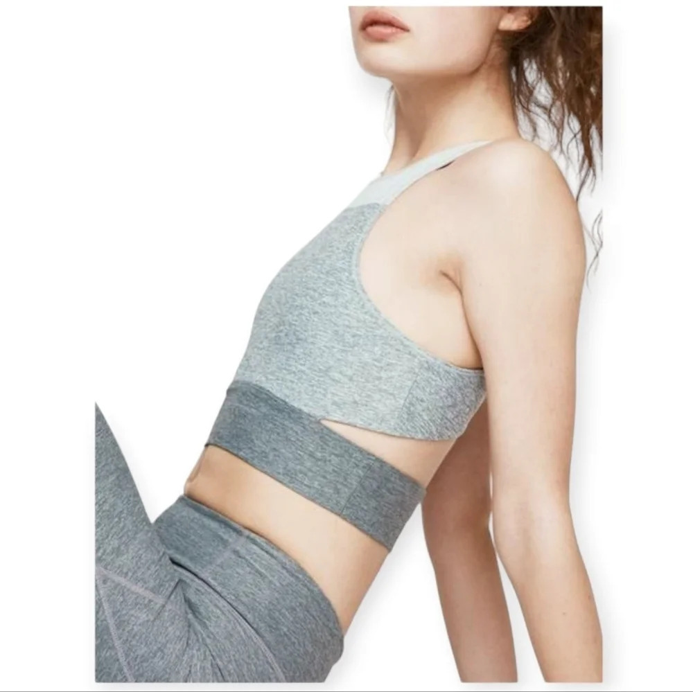 Outdoor Voices Splashback Gray Colourblock Cropped Tank with Back Cut Out XS